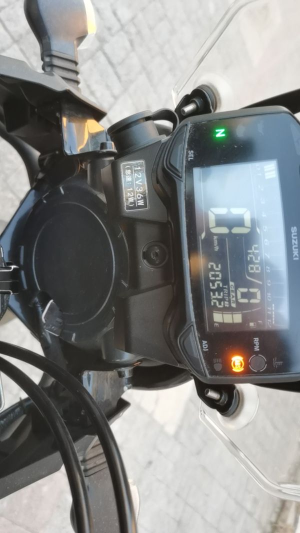 二手豪爵铃木DL250