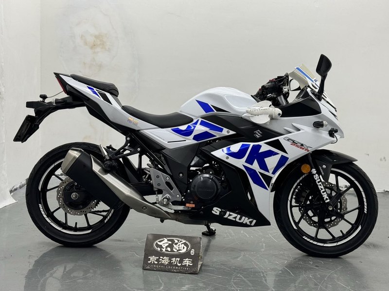 二手豪爵铃木GSX250R