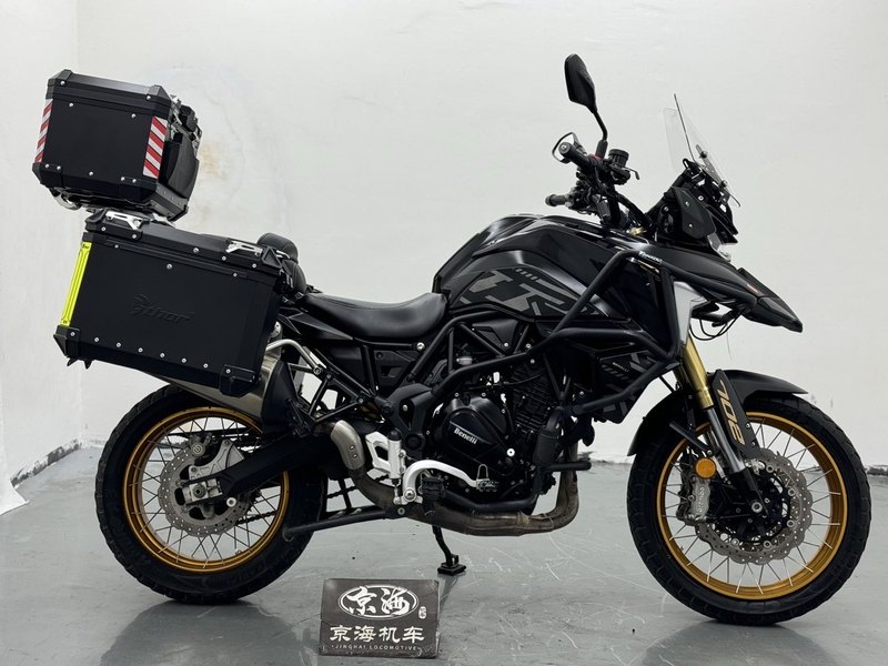 二手贝纳利TRK702