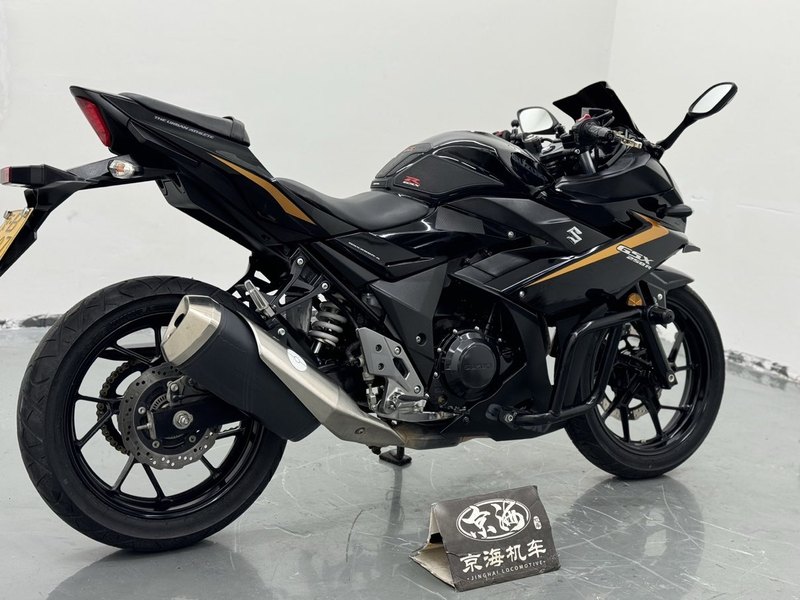 二手豪爵铃木GSX250R