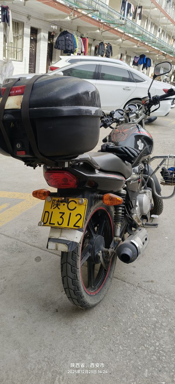 二手豪爵铃木锐爽 EN125-3F