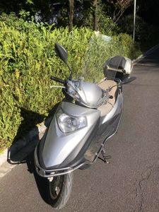 二手五羊本田SCR 喜鲨125