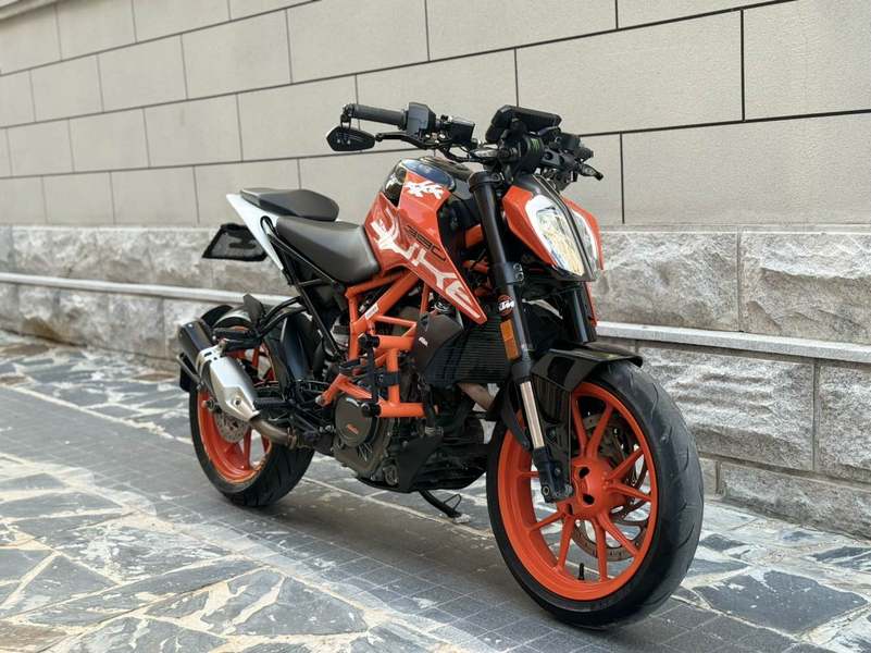 二手KTMR2R390 Duke