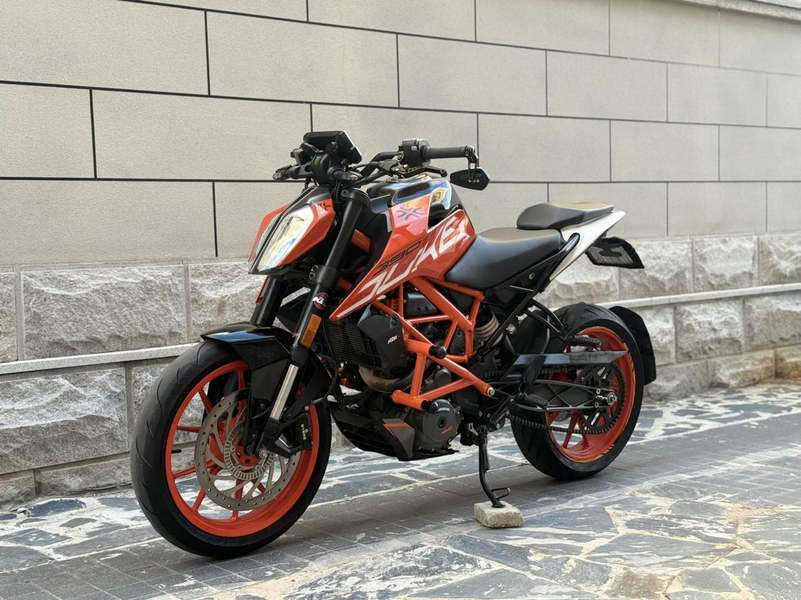 二手KTMR2R390 Duke