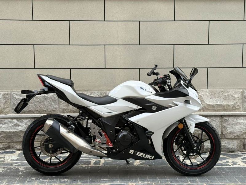 二手豪爵铃木GSX250R