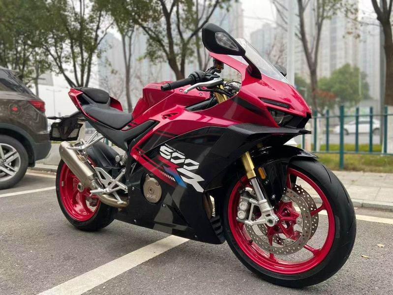 二手张雪机车500RR