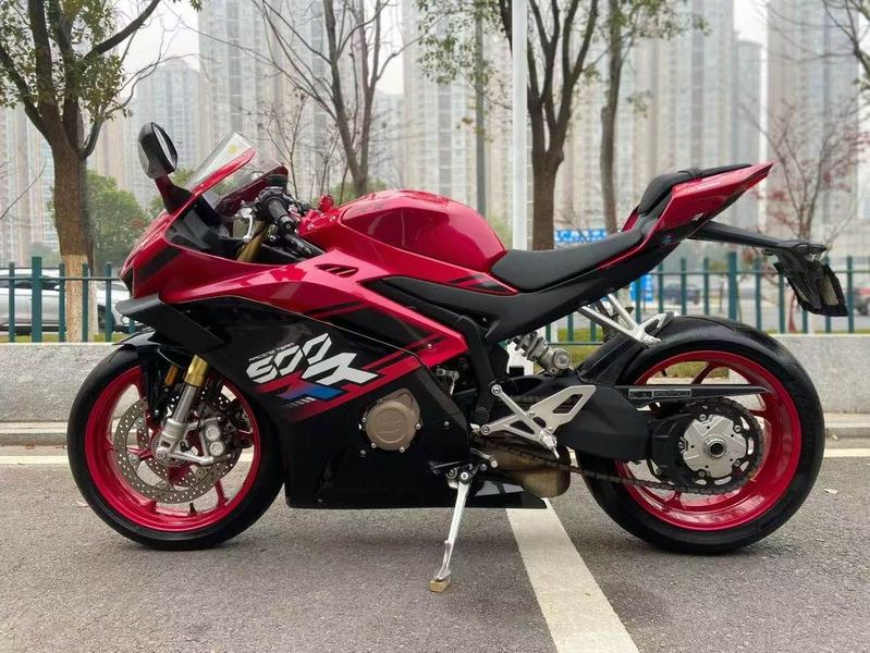 二手张雪机车500RR