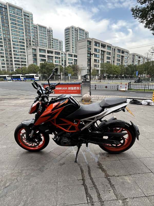 二手KTMR2R390 Duke