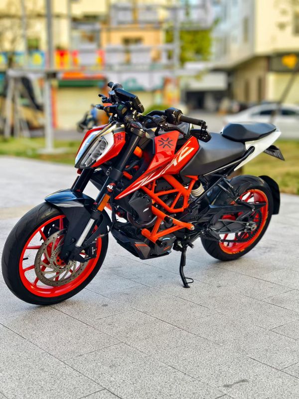 二手KTMR2R390 Duke