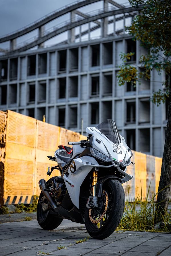 二手阿普利亚RSV4