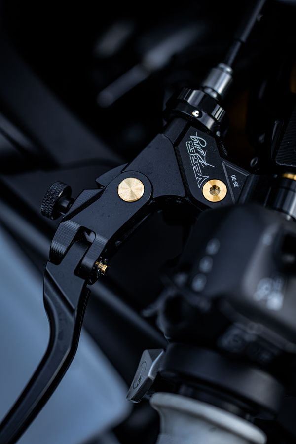 二手阿普利亚RSV4