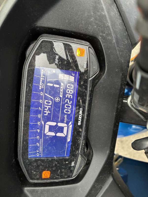 二手济南铃木极客飒 Gixxer 155
