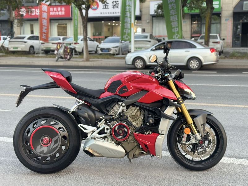 二手杜卡迪Street Fighter V4