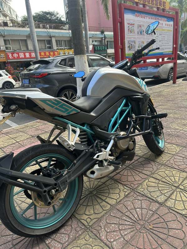 二手春风250NK