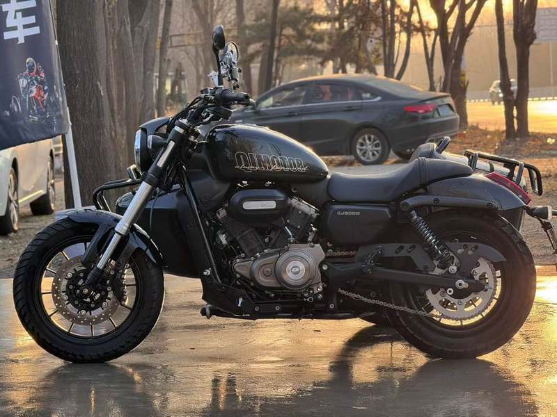 二手QJMOTOR闪300+