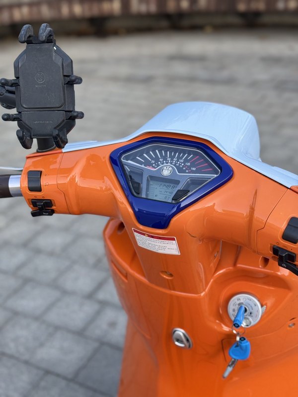 二手维多利亚Sixties 300i