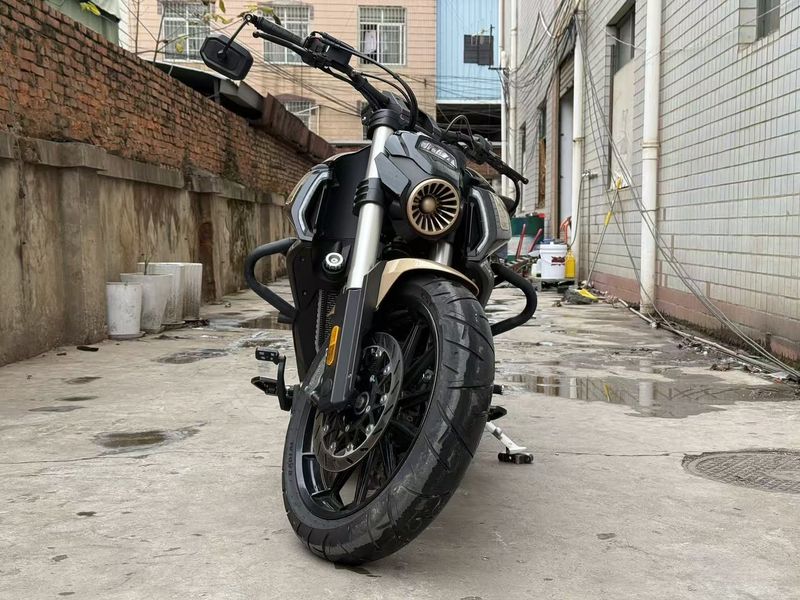 二手奔达LFC700 燎