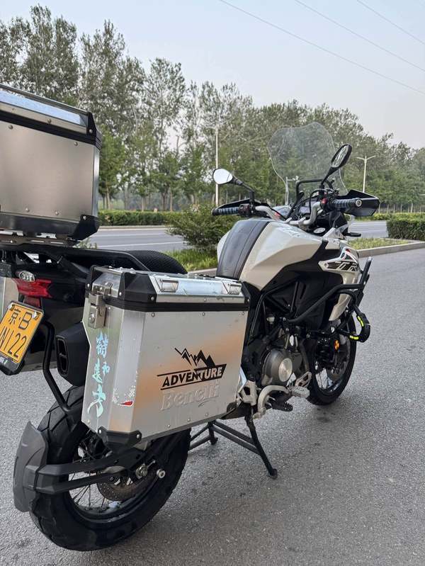 二手贝纳利金鹏 TRK502