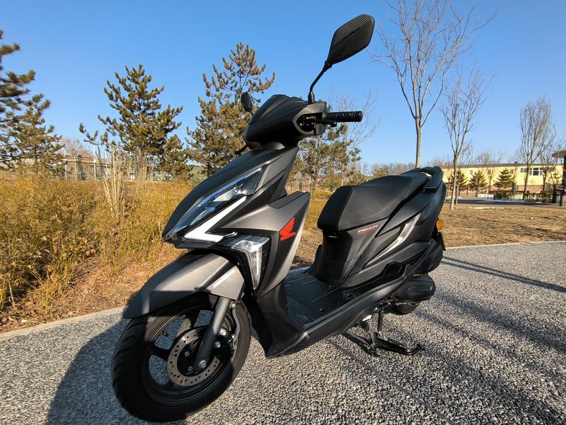 二手新大洲本田裂行 RX125Fi