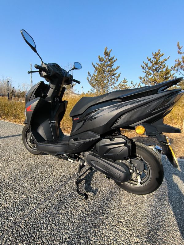 二手新大洲本田裂行 RX125Fi