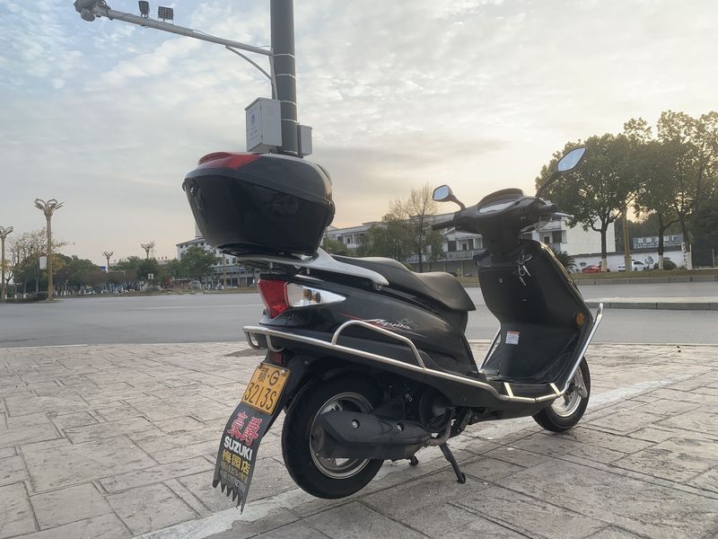 二手豪爵鹰钻HJ125T-10E