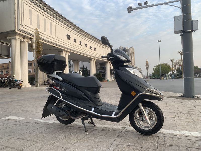 二手豪爵鹰钻HJ125T-10E