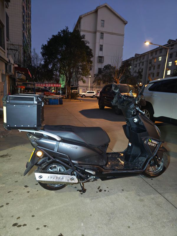 二手济南铃木UY125