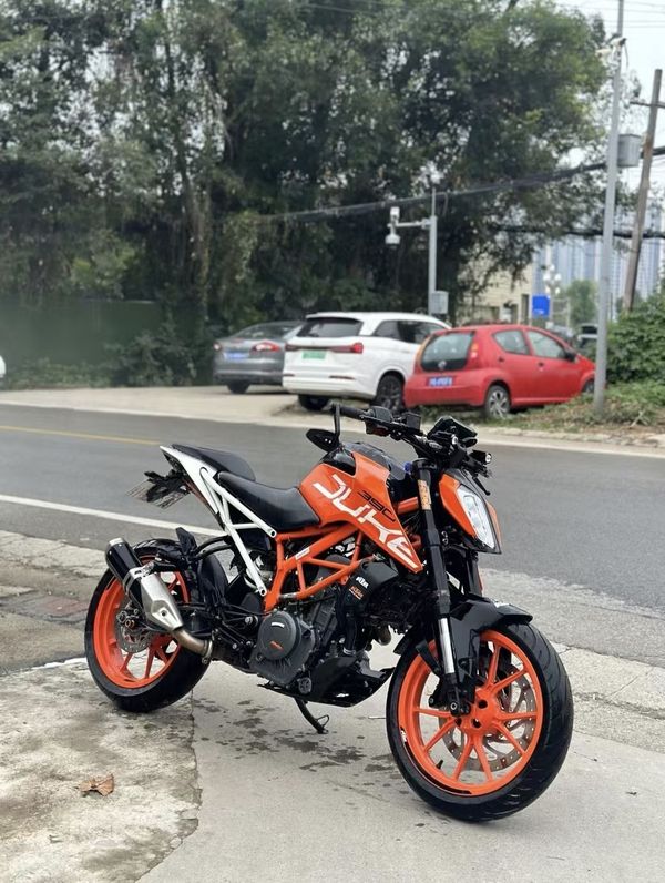 二手KTMR2R390 Duke