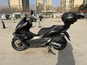 二手五羊本田PCX