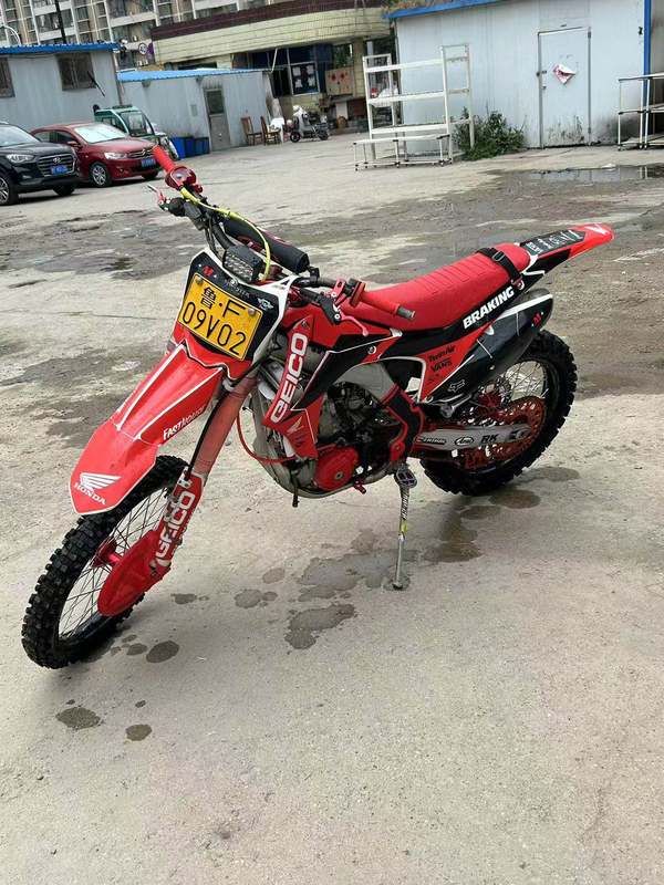 二手新贵尊极盗者SHR-6