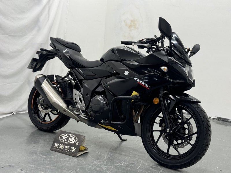 二手豪爵铃木GSX250R