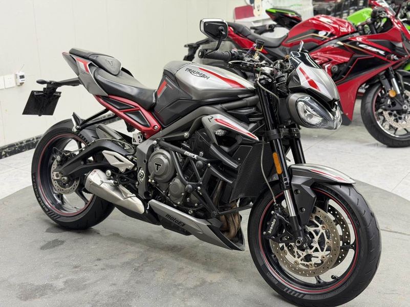 二手凯旋Street Triple 765