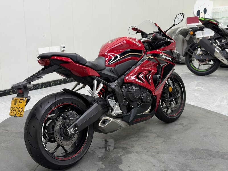 二手本田CBR650R