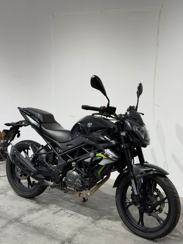 二手贝纳利红宝龙 TNT150i