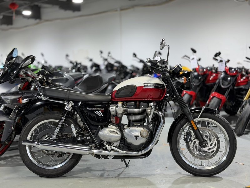 二手凯旋Bonneville T120
