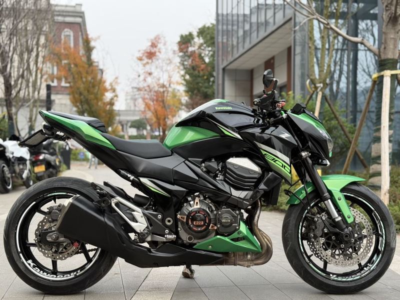 二手川崎Z800 
