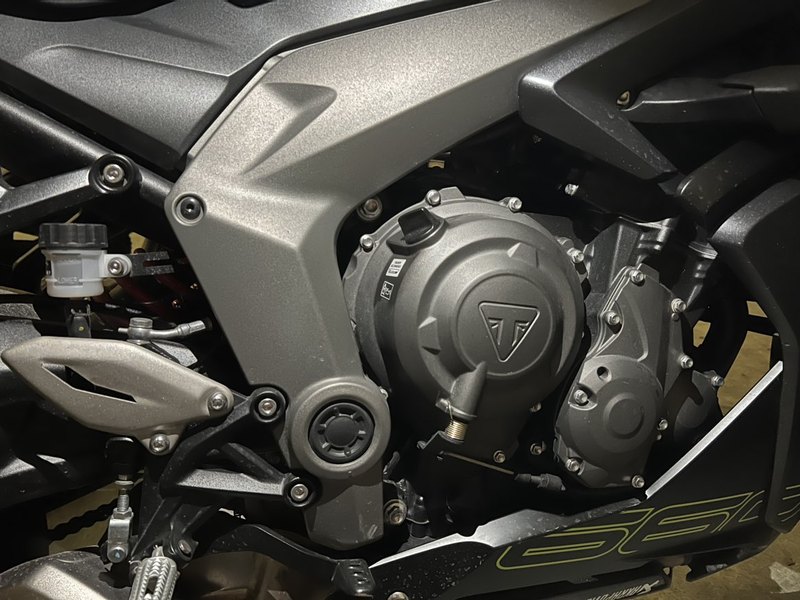 二手凯旋Daytona 660