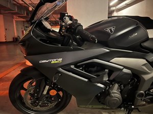 二手凯旋Daytona 660