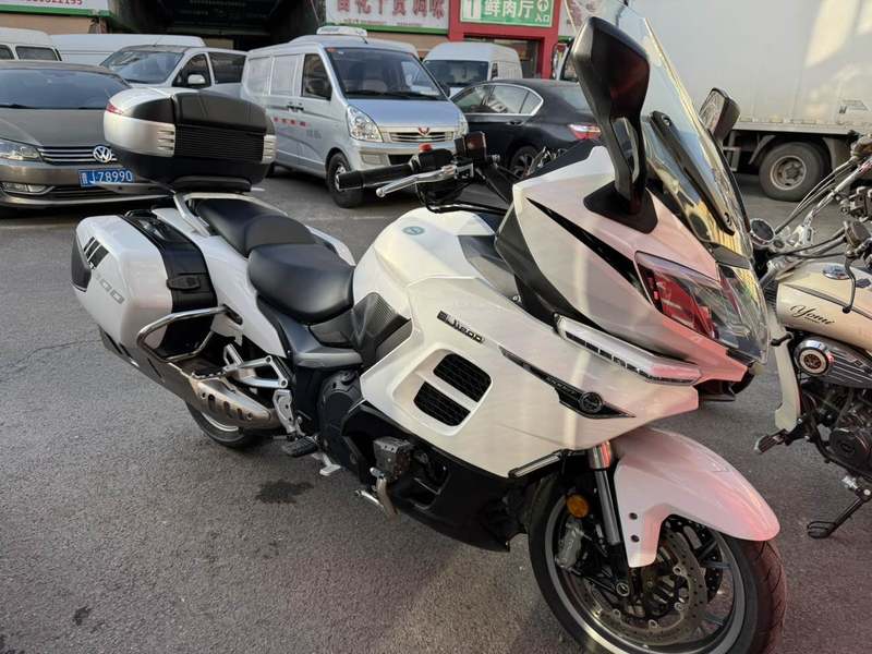 二手贝纳利1200GT