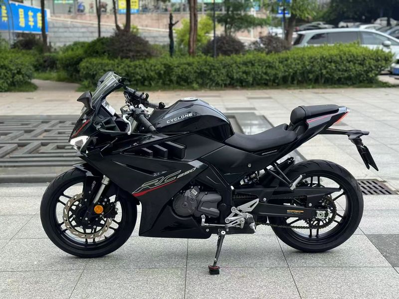 二手赛科龙RC250