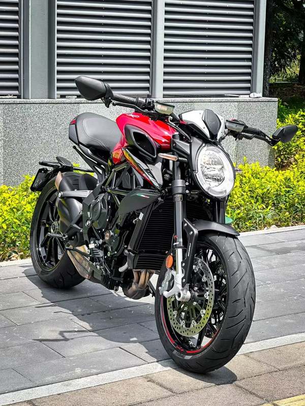 二手奥古斯塔Dragster 800