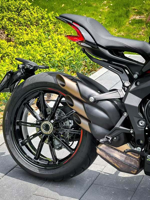 二手奥古斯塔Dragster 800