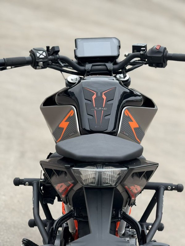 二手KTMR2R390 Duke