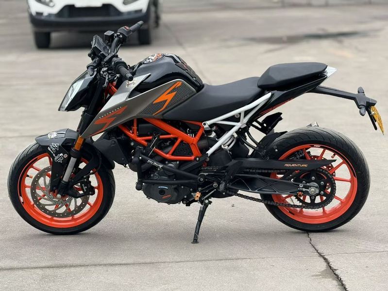 二手KTMR2R390 Duke