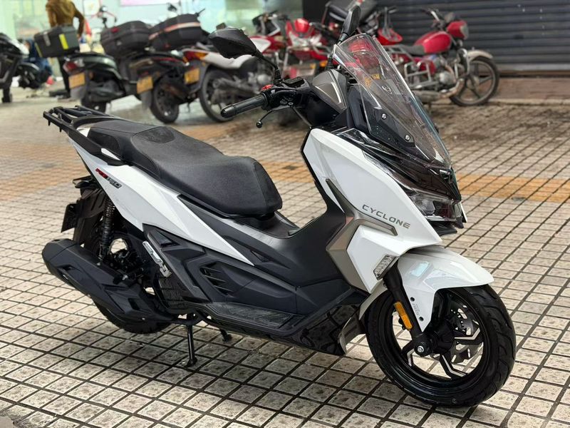 二手赛科龙RT150