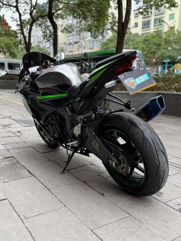 二手川崎Ninja ZX-6R 