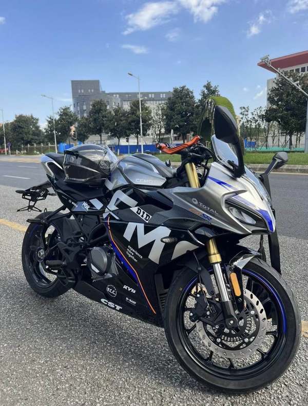 二手春风250SR