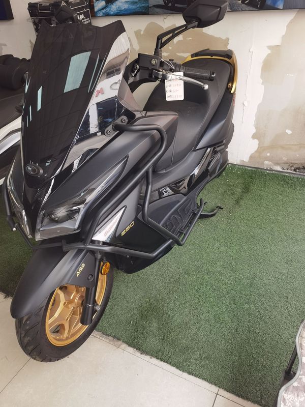 二手光阳赛艇 250