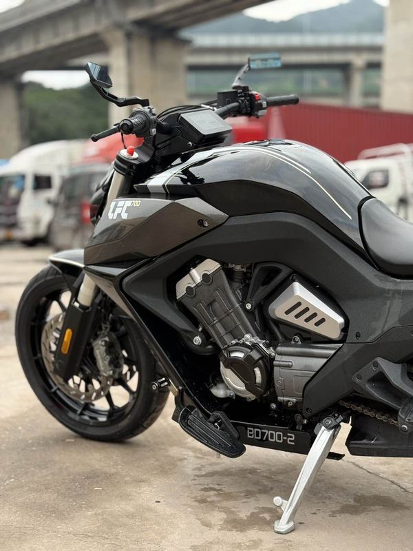 二手奔达LFC700 燎