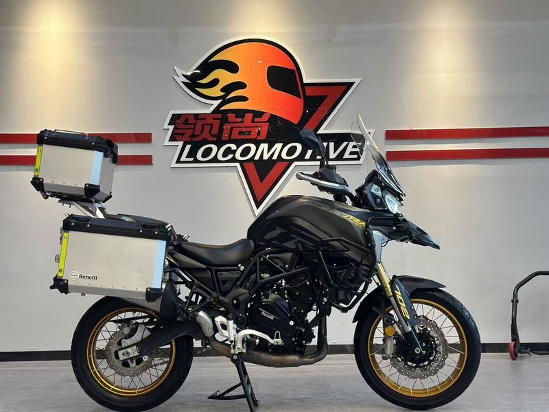 二手贝纳利TRK702